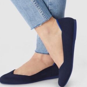 Rothy’s navy blue round toe flats shoes size 8 (8.5 shrunk)